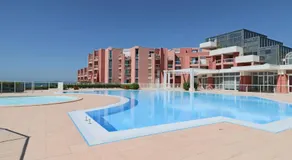 Lujoso apartamento de 2 habitaciones con aire acondicionado y terraza en Sète - Image 3