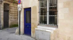 Nice apartment in the historic heart of Bordeaux - Image 5