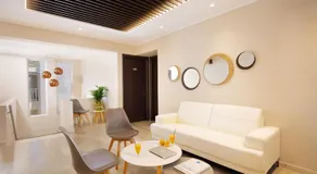 Lamon Hotel - Image 2
