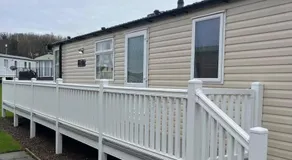 Caravan- Sleeps 6 2 Bedrooms - Thurston Manor - Image 4