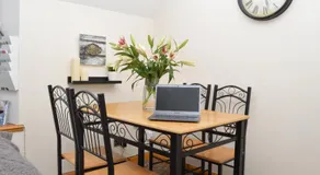 Flat 14c Bayhead - Image 3