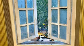 Cannaught Stays - Image 4