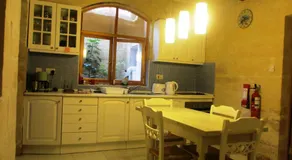 19th Century Apartment - Image 3