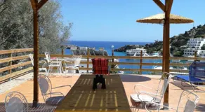 Oasis Hotel Loutro - Image 3