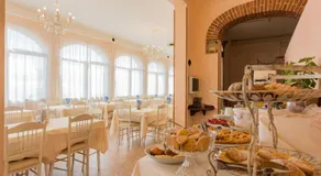 Hotel Stefania - Image 4