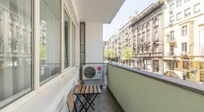 Premium Crown Suites - Image 4