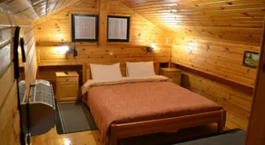 Chalet Safari - Image 2