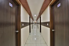 OYO 29048 Hotel Shri Krishna Palace - Image 3