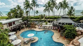 Condo en bord de mer avec piscine et accès direct à la plage! - Image 2