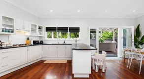 Classic Australian Charm - Image 5