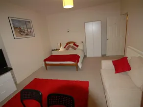 Park House - Image 3