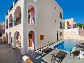 Anemone Luxury Suites - Image 3