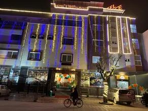 HOTEL RAJ PALACE - Image 5