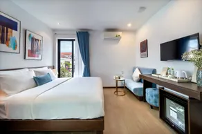 Lion King Hotel - Image 2