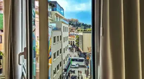 Chic New Apt with Acropolis View in Monastiraki - Image 5