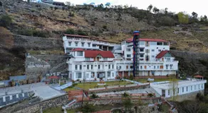 Grand Montis Hotel - Image 3