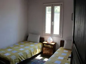 Holidayhouse with garden - Image 3