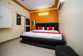 OYO 29674 Shiv Mahima Inn - Image 4