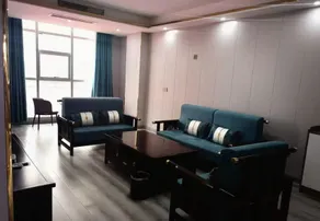 Haitian Royal Grand Hotel - Image 4