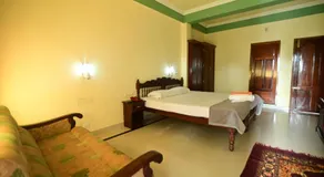 Sree Mookambika Beach Resort - Image 2