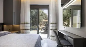 Villa Me - With Private Pool - Image 2