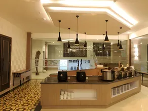 Lynn Hotel Mojokerto - Image 4