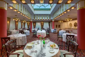 Hotel Savoy Prague - Image 4