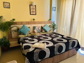 Blue Mans Rooms - Near Prem Mandir & ISKCON - Image 2