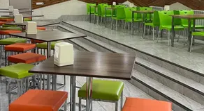 Caravan Hotel - Image 3