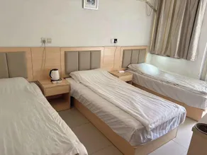 Shanghai Xiaohuating Hotel - Image 2