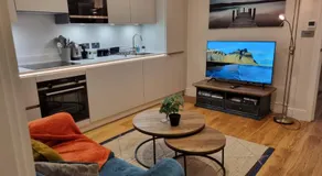 Trinity House By Ritual Stays - Image 3