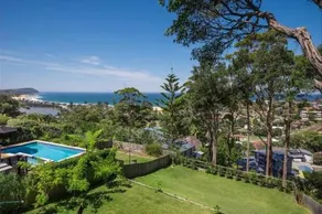 The Beach House Terrigal - Image 2
