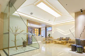 Tongren Fan and Fan Light Luxury Hotel - Image 3