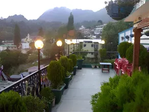 Hotel Ankur Plaza Deluxe - Image 2