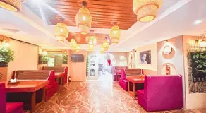 Pre in see Inn Plaza Near Sea Beach - Image 3