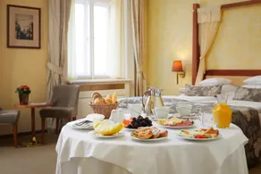 Ventana Hotel Prague - Image 5