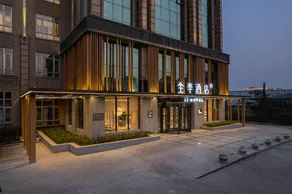 JI Hotel Shanghai Jinshan Industrial Zone - Image 3
