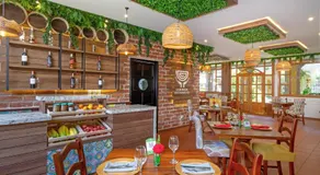 La Floresta Hotel - Image 4