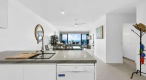 Unit 5 Vista Pacific 12 14 Bryan Street Sunshine Beach - Image 3