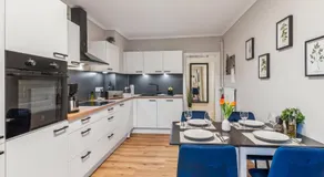 Modernes 2 Zimmer Apartment mit Balkon, zentrale Lage - Image 2
