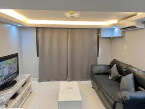 IV’s Condo w/ Netflix, Wifi & Karaoke - Image 2