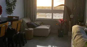 Apartamento encantador na João Inácio conforto e praticidade em Porto Alegre - Image 4