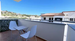 2-bedroom brand new apartment steps from the beach - Image 5