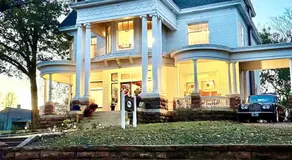 The Rose Cottage at The Carriage House - Image 5
