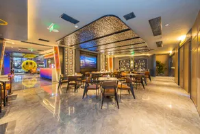 Suisse Place Apartment Hotel Wuhu Zhongshan Road Pedestrian Street - Image 3