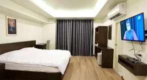 Young Coconut Garden Home Resort - Image 2