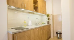 Thomas Residence - Image 5