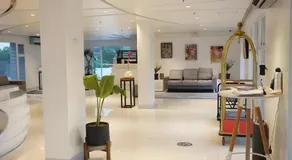 LeBlanc Hotel - Image 4