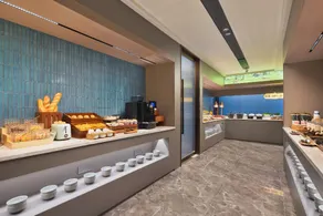 Dyson Huanju Hotel (Lianyungang Suning Plaza) - Image 5