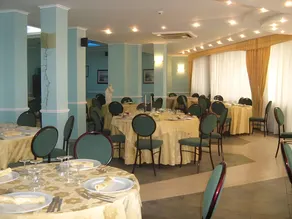 Hotel Ristorante La Scogliera - Image 5